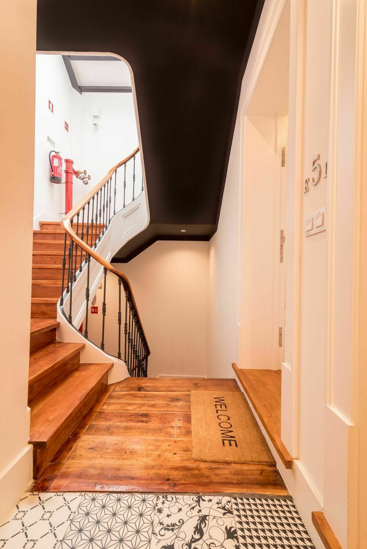 Santa Justa 77 - Downtown Luxury Apartment *